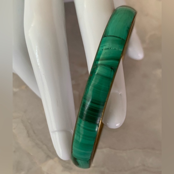 Green Malachite Inlay Brass Bangle Bracelet - Picture 4 of 8